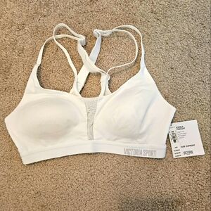 Brand new Victoria's Secret Sports Bra